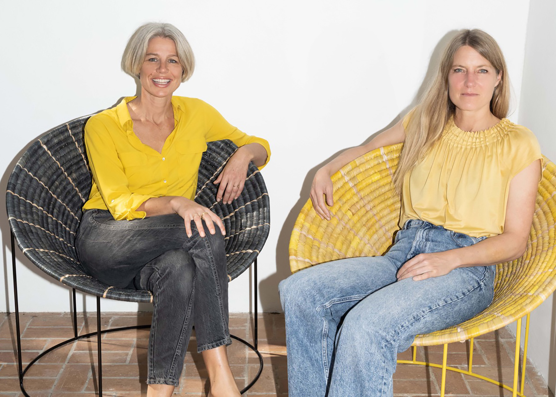 Jula Tüllmann and Katja Hettler. hettler.tüllmann Okoma Chairs