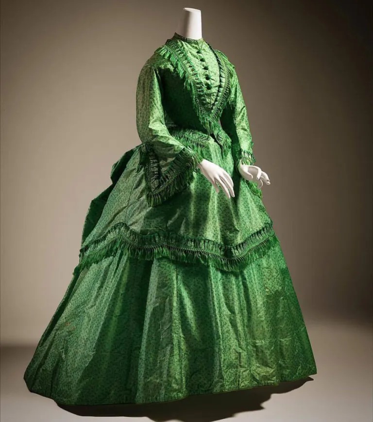Scheele’s Green Victorian dress, vivid as poison and blind to consequence.